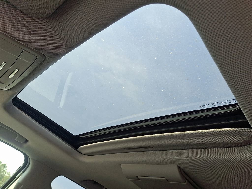 Used 2020 Chevrolet Tahoe LT image 16