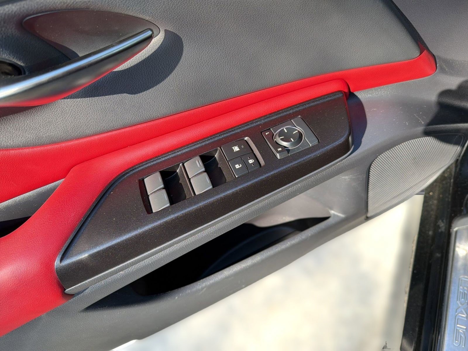 Used 2019 Lexus ES 350 F Sport w/ Accessory Package image 13