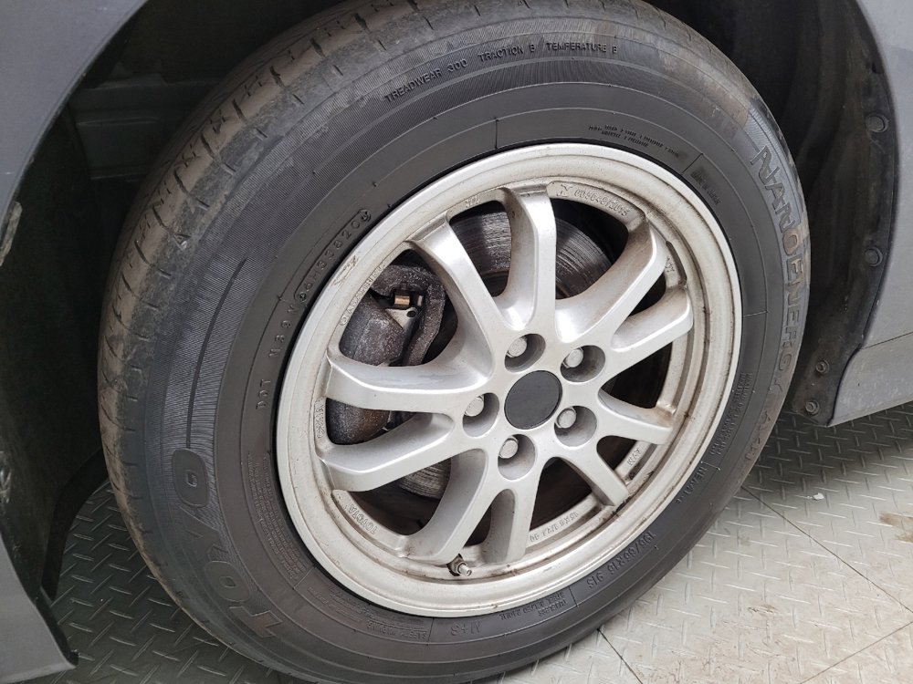 Used 2021 Toyota Prius Prime LE FWD image 31