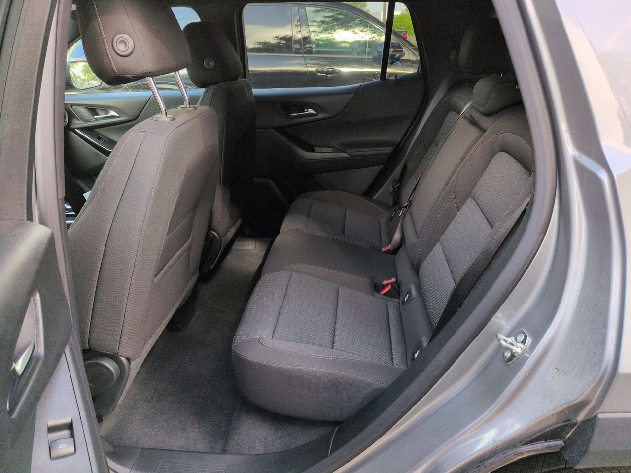 New 2026 Chevrolet Equinox LT w/ Safety and Technology Package FWD image 22