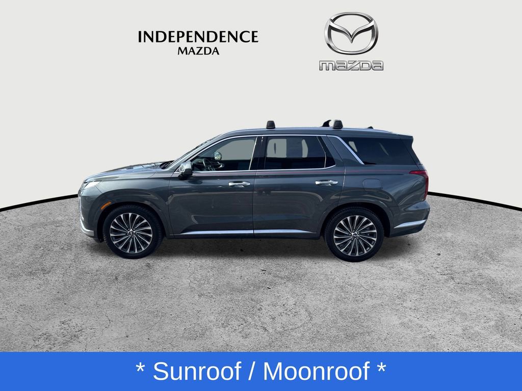 Used 2023 Hyundai Palisade Calligraphy image 6