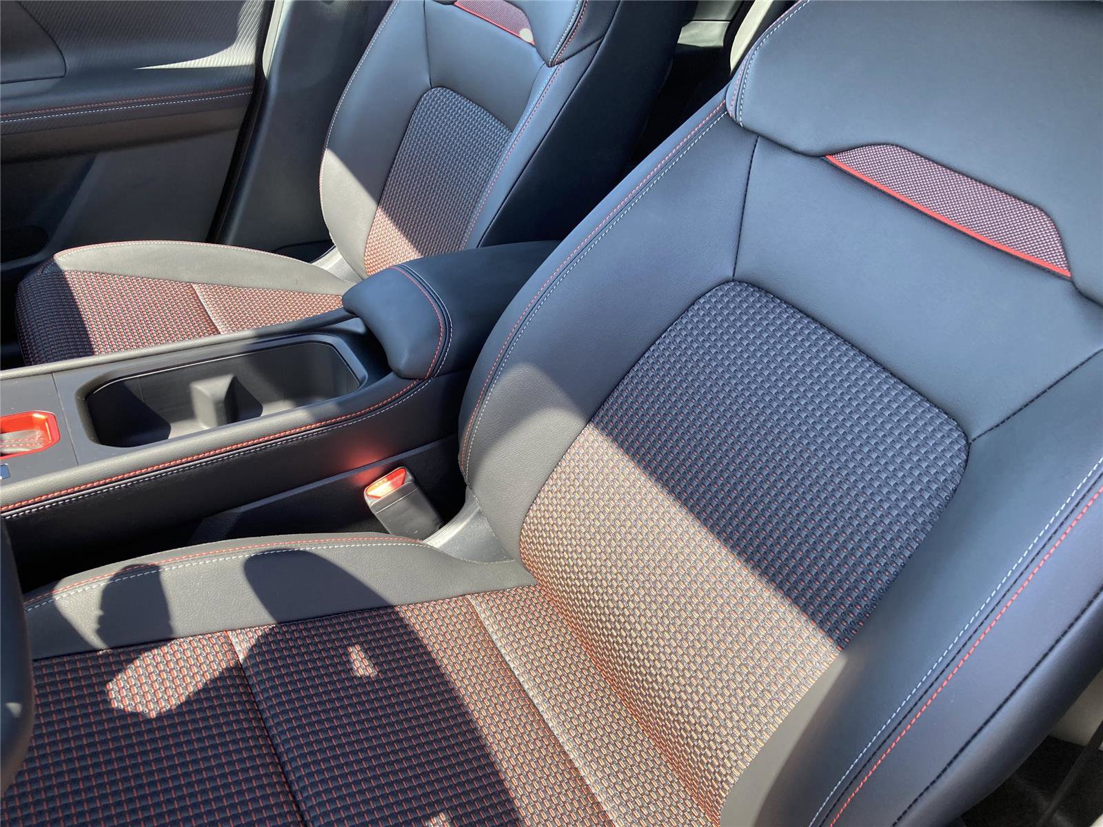 New 2026 Nissan Kicks SR image 22