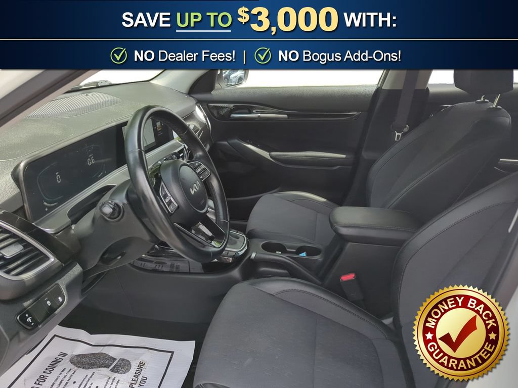 Used 2025 Kia Seltos S FWD image 14