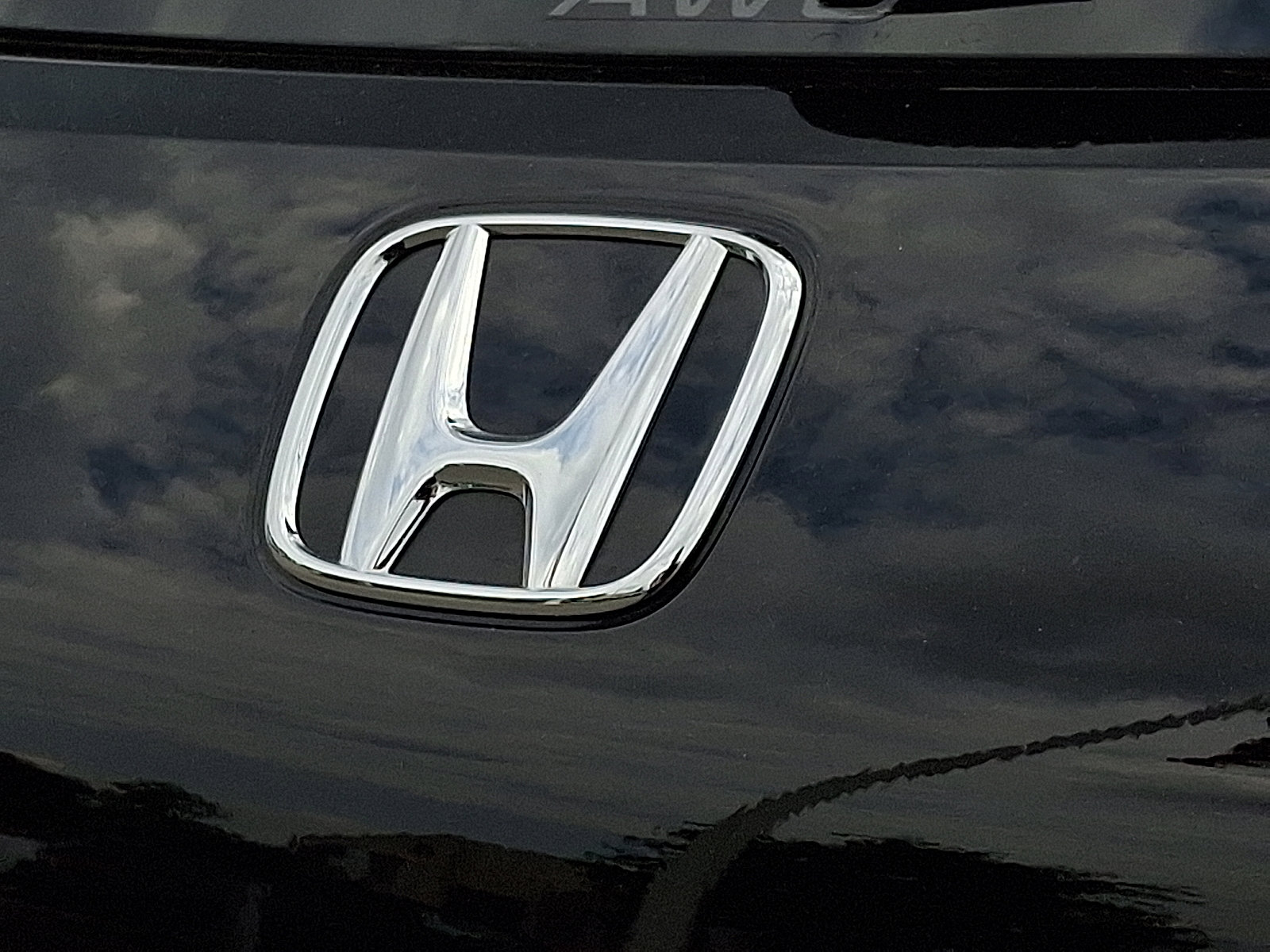 Used 2025 Honda HR-V Sport image 29