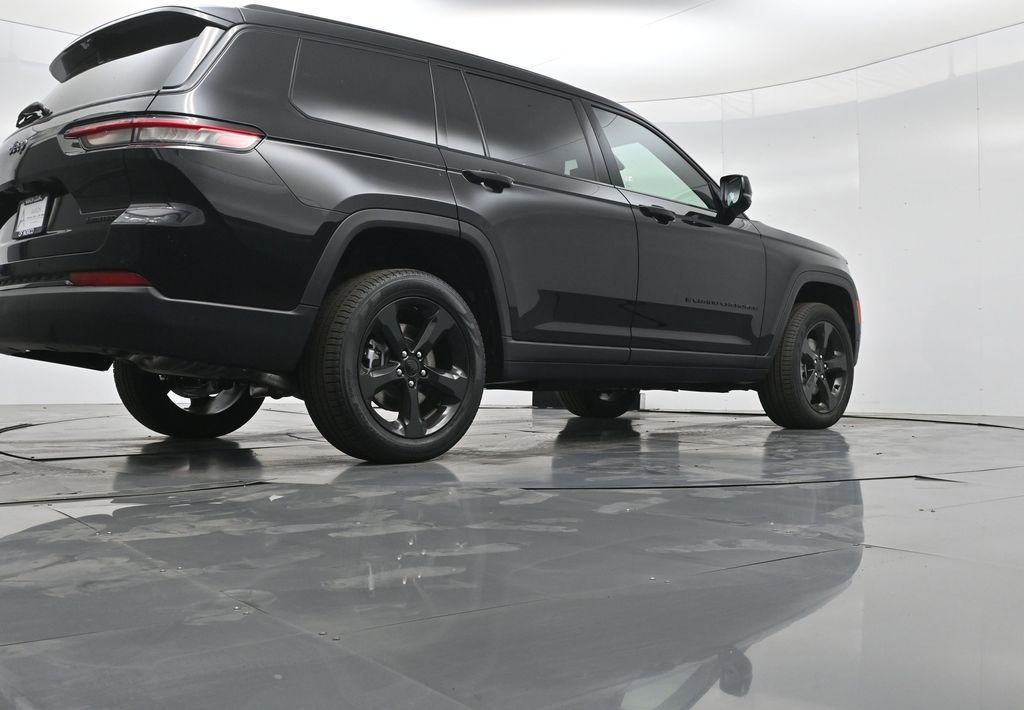 New 2025 Jeep Grand Cherokee L Limited w/ Luxury Tech Group II image 49