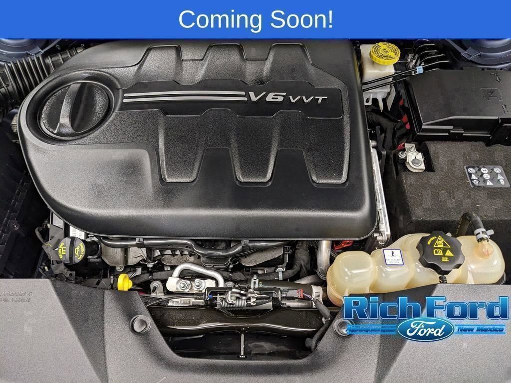 Used 2021 Jeep Cherokee Limited w/ Elite Package FWD image 23