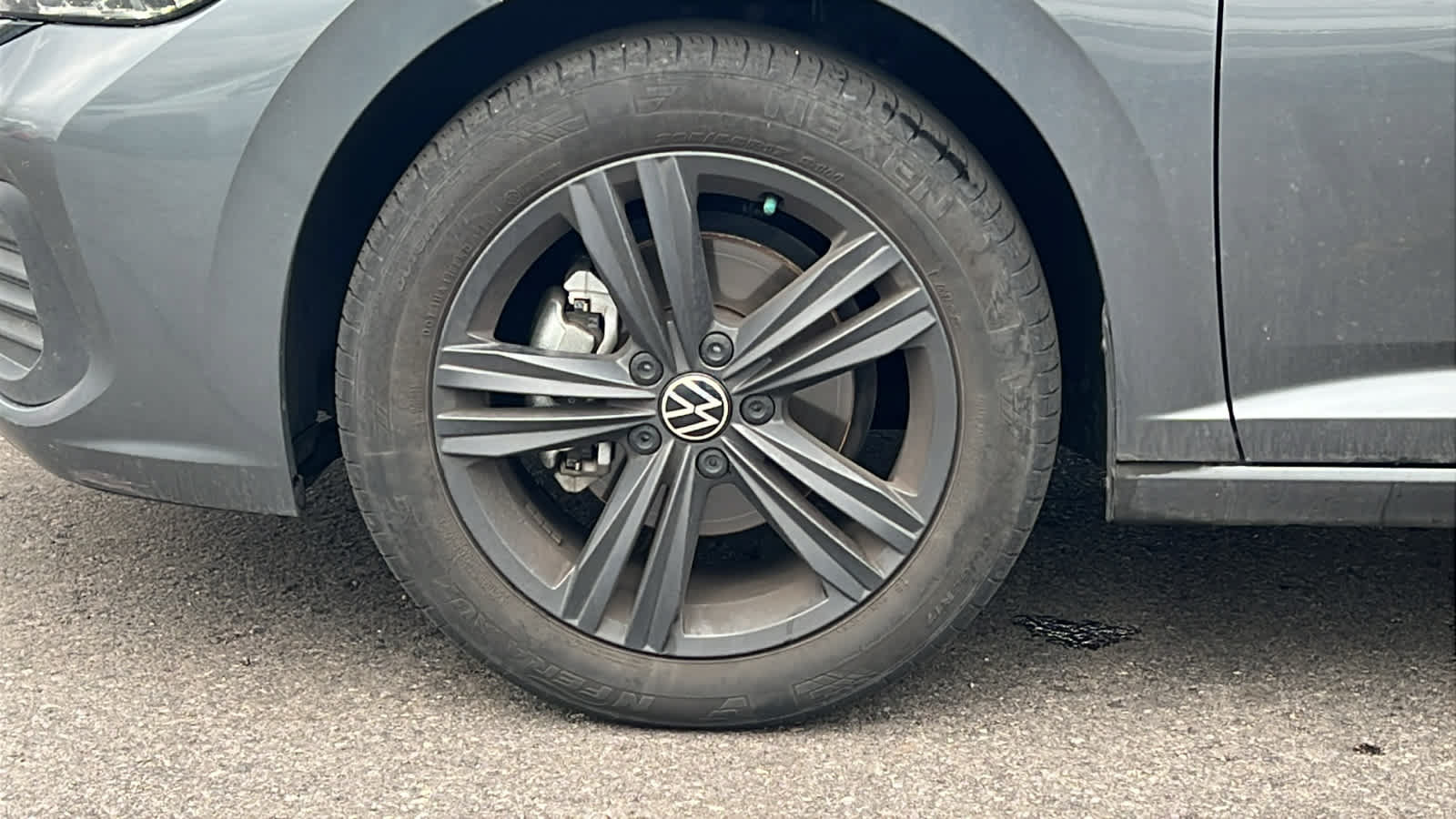 Certified 2022 Volkswagen Jetta SE FWD image 9