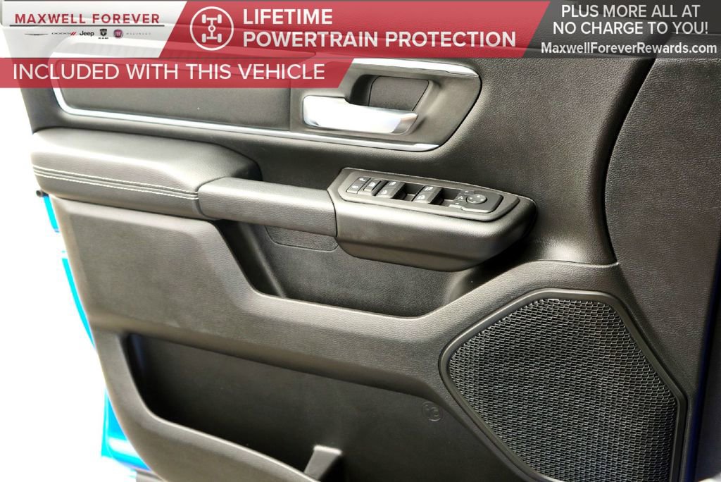 Used 2025 RAM 1500 Lone Star image 18