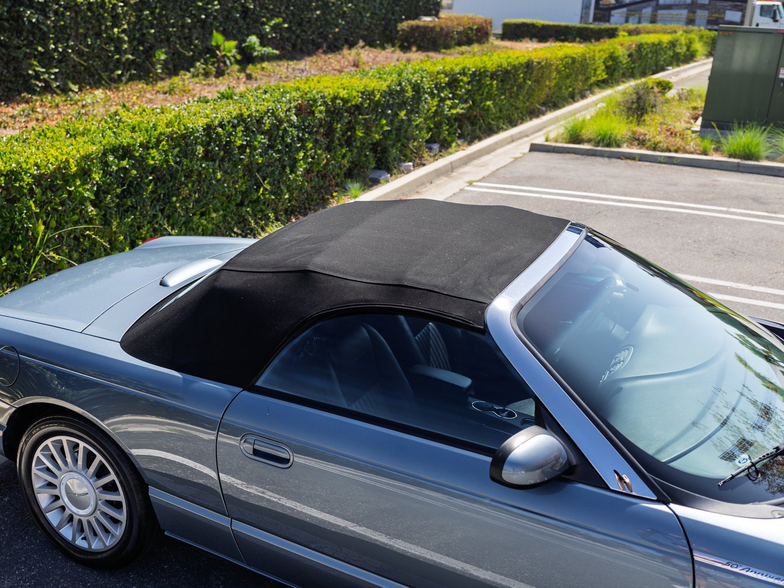 Used 2005 Ford Thunderbird RWD image 34
