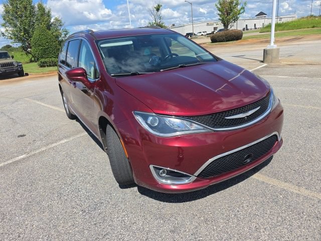 Used 2017 Chrysler Pacifica Touring-L Plus w/ Advanced Safetytec Group FWD image 5