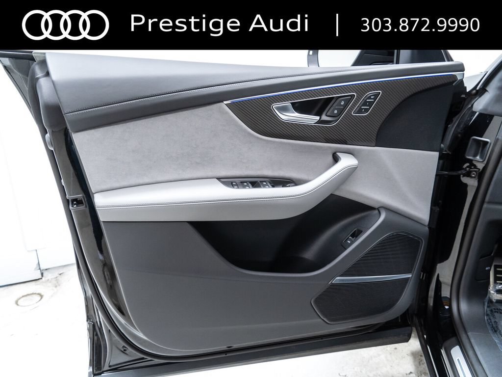 New 2026 Audi SQ8 Prestige AWD/4WD image 25