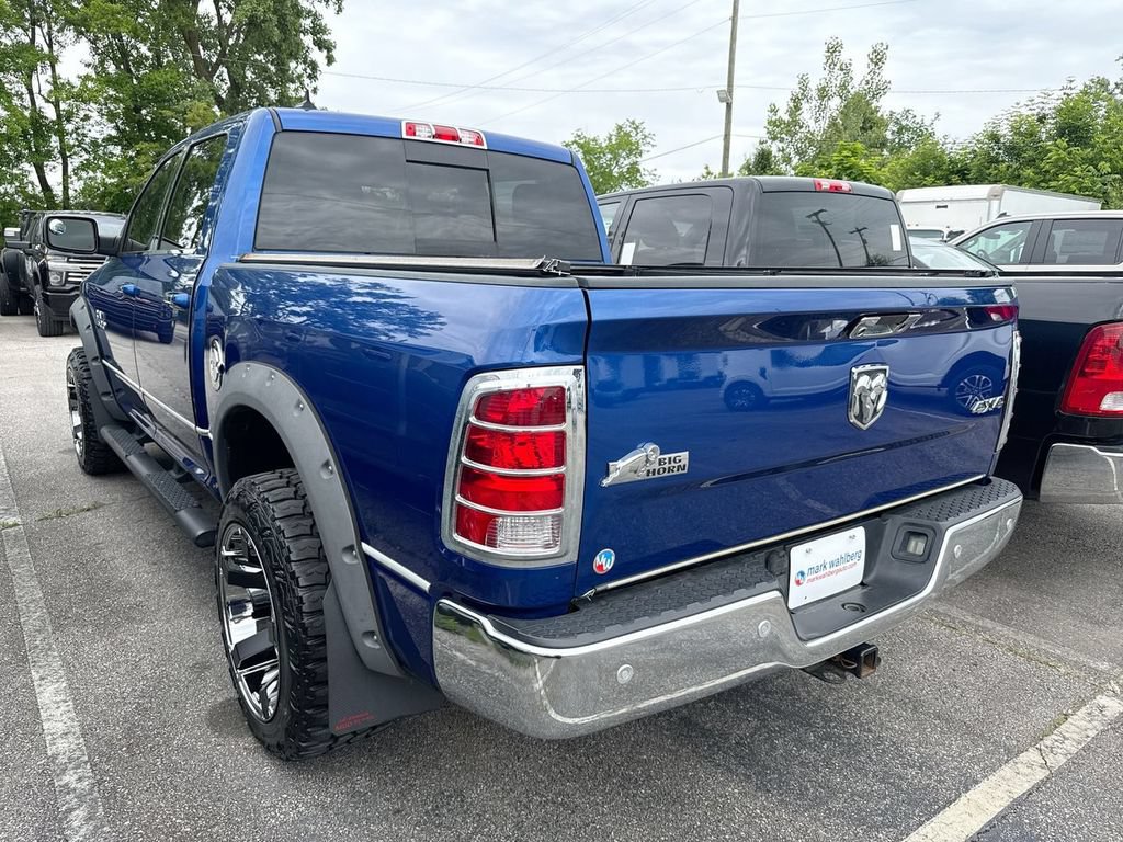 Used 2017 RAM 1500 SLT AWD/4WD image 2