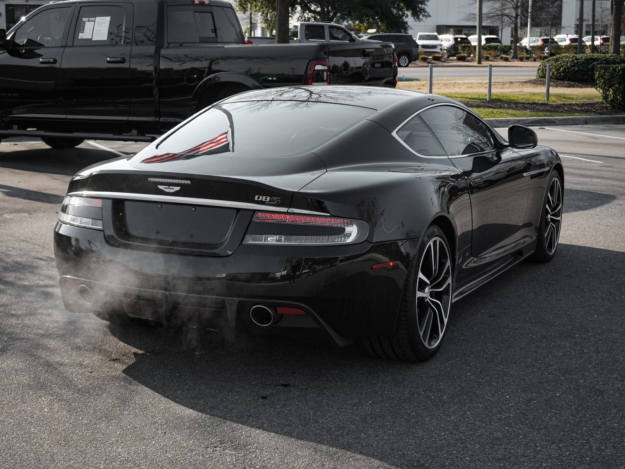 Used 2012 Aston Martin DBS Carbon Black image 10
