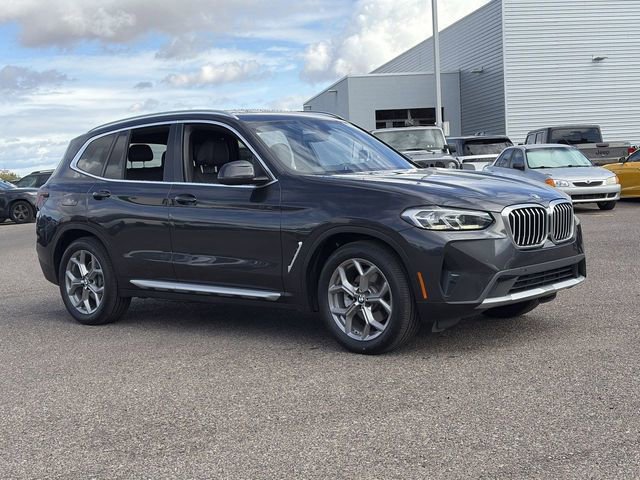 Used 2022 BMW X3 sDrive30i w/ Premium Package 2 image 4