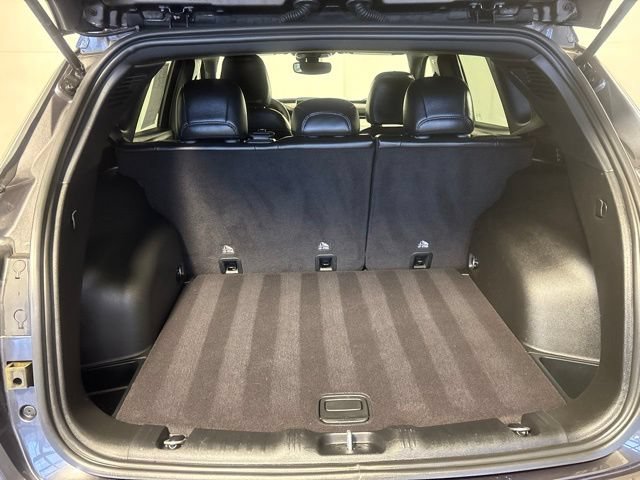 Used 2024 Jeep Compass Limited AWD/4WD image 8