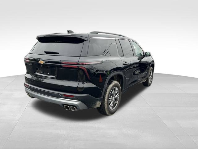 Used 2026 Chevrolet Traverse LT AWD/4WD image 7