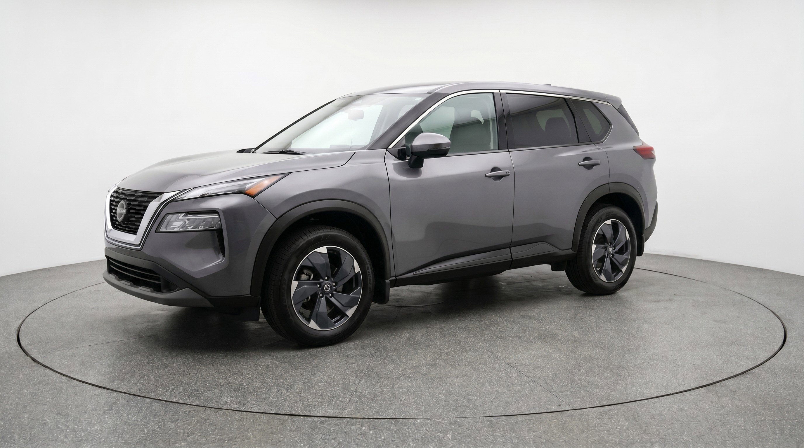 Used 2025 Nissan Rogue SV AWD/4WD image 3
