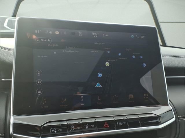 Used 2024 Jeep Compass Limited w/ High Altitude Package image 16