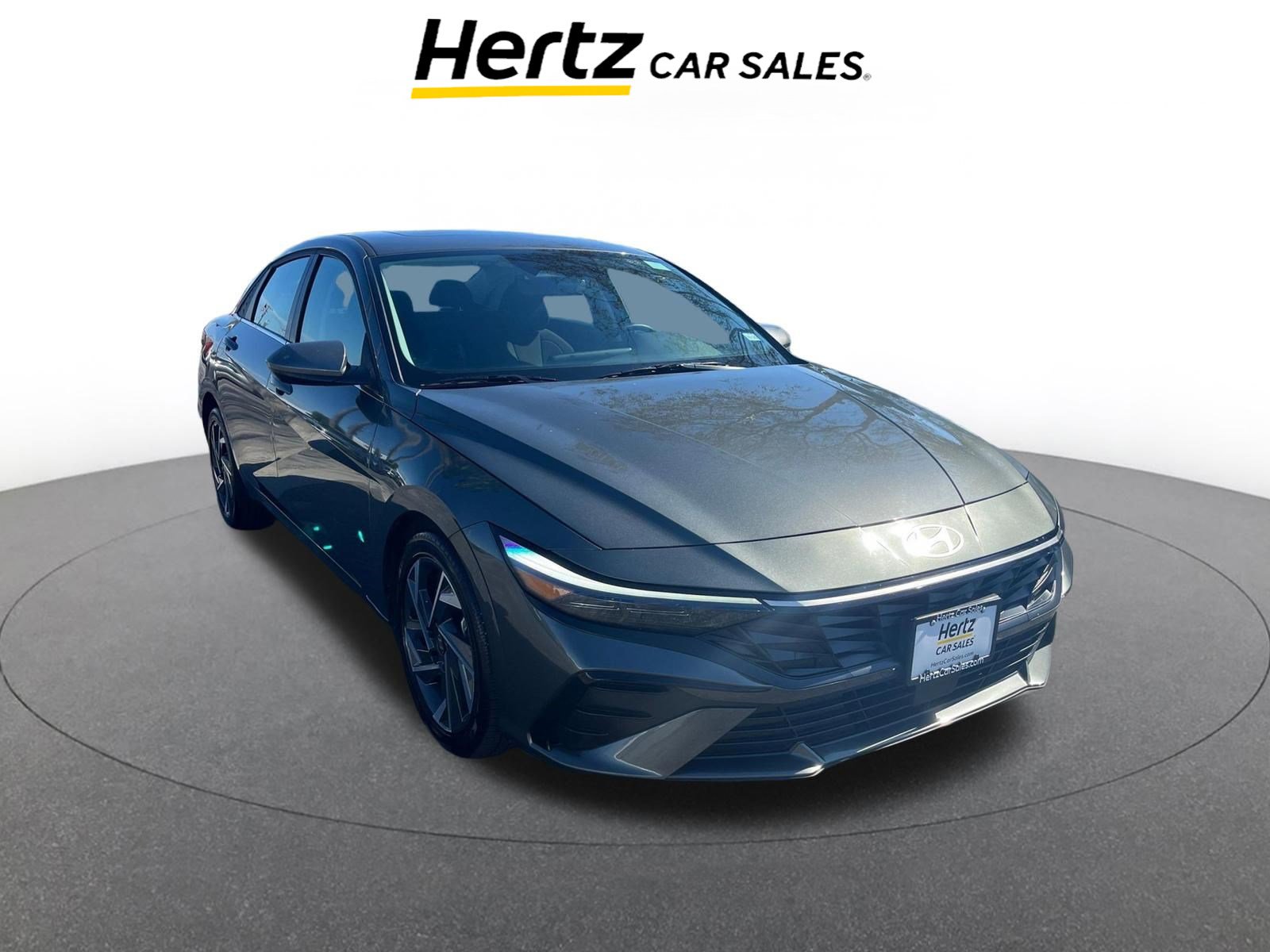 Used 2025 Hyundai Elantra SEL image 1