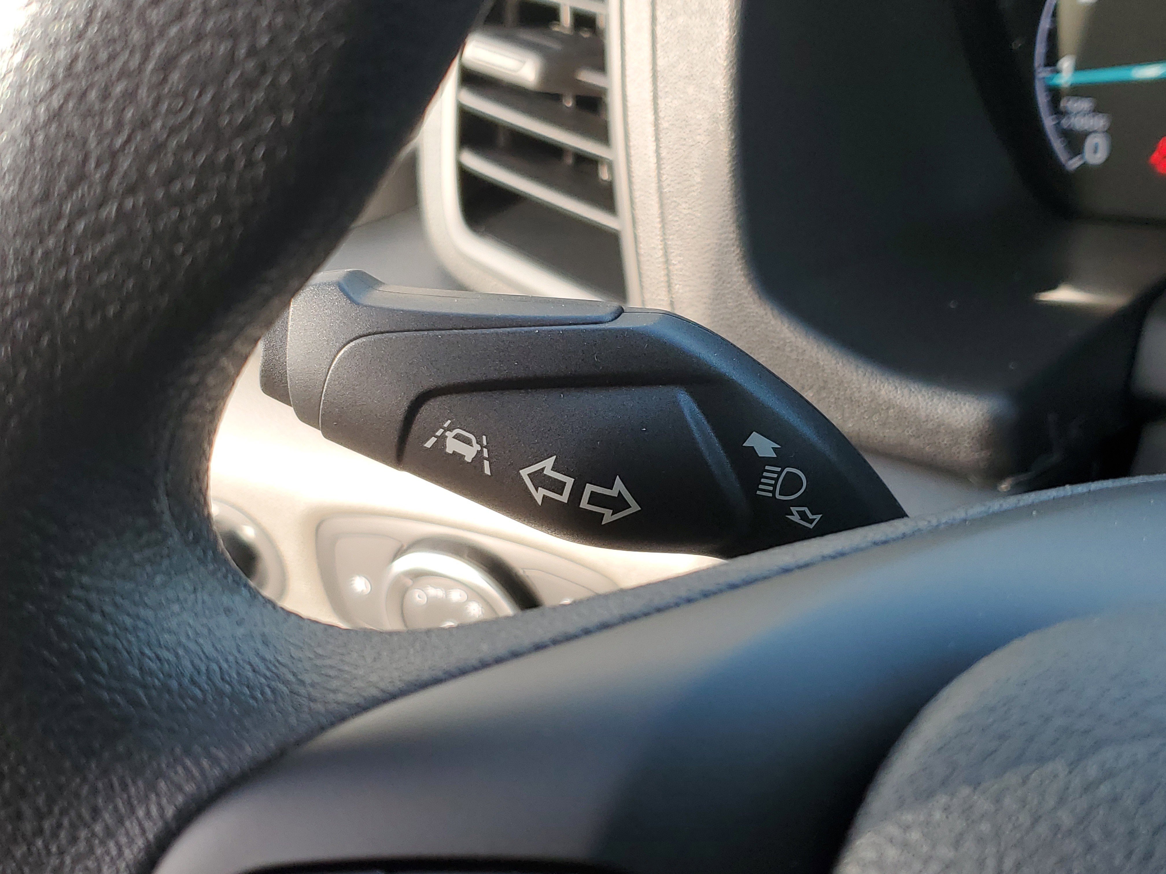 New 2025 Ford Transit 250 148 Medium Roof w/ Load Area Protection Package image 19