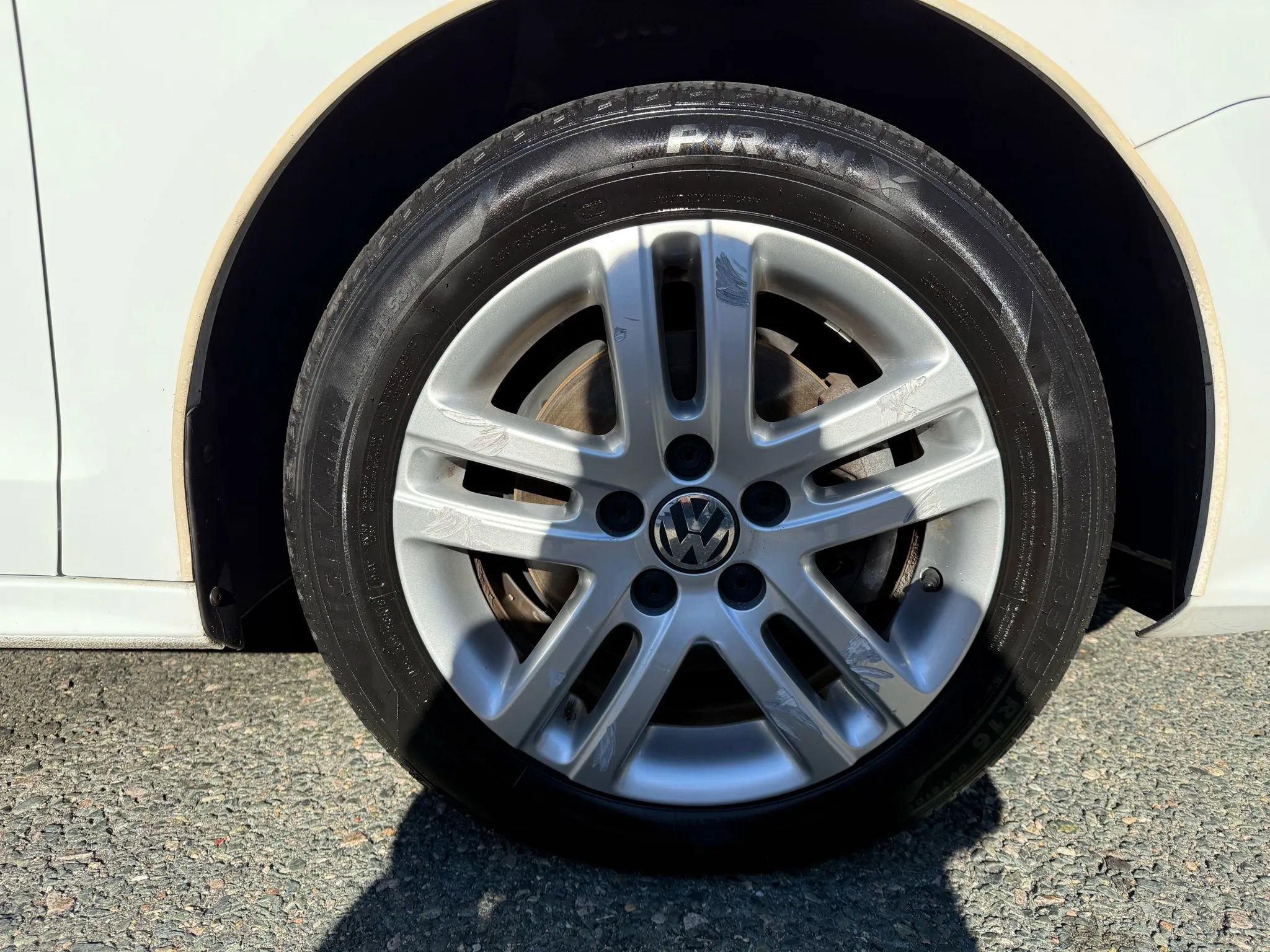 Used 2017 Volkswagen Jetta S w/ Jetta S Cold Weather Package image 9