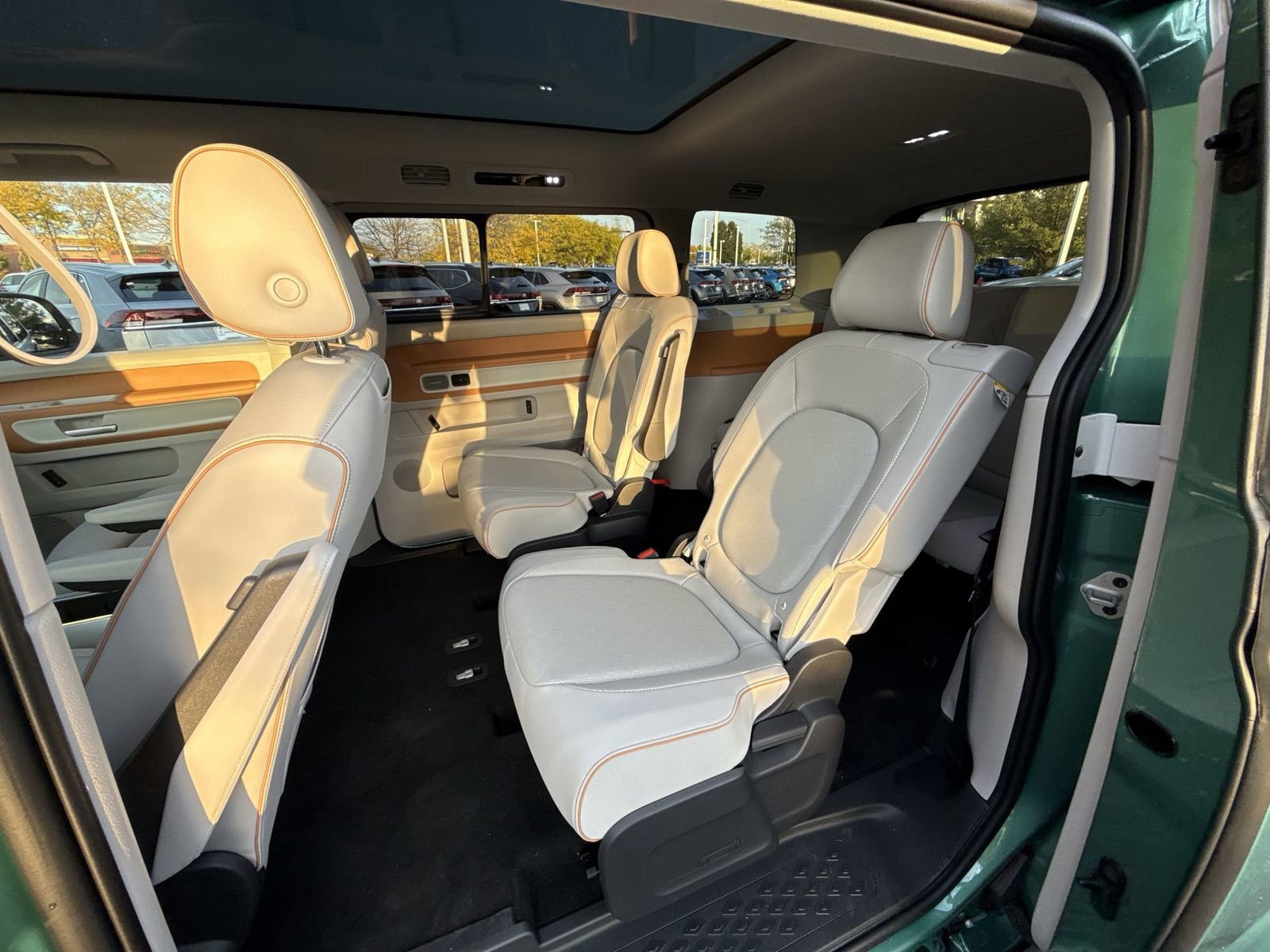 New 2025 Volkswagen ID. Buzz Pro S Plus image 21