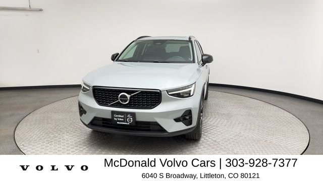 Used 2024 Volvo XC40 B5 Ultimate w/ Protection Package Premier AWD/4WD image 7