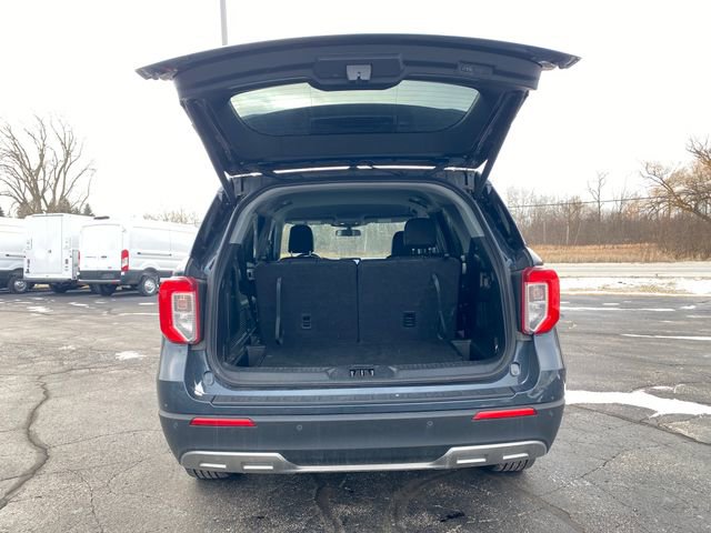 Used 2022 Ford Explorer XLT w/ Equipment Group 202A image 15