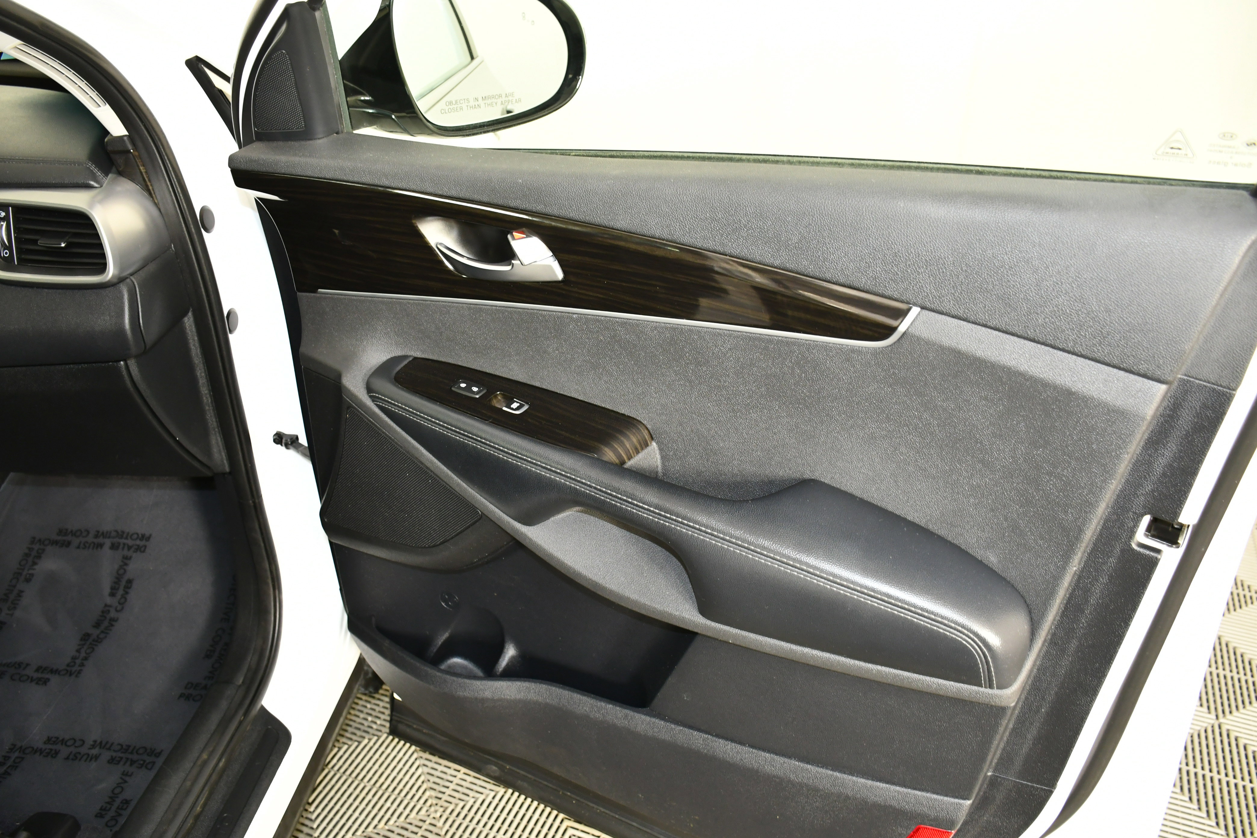 Used 2020 Kia Sorento EX image 41