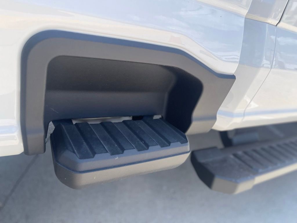 New 2025 Ford F250 Lariat w/ Lariat Ultimate Package image 41