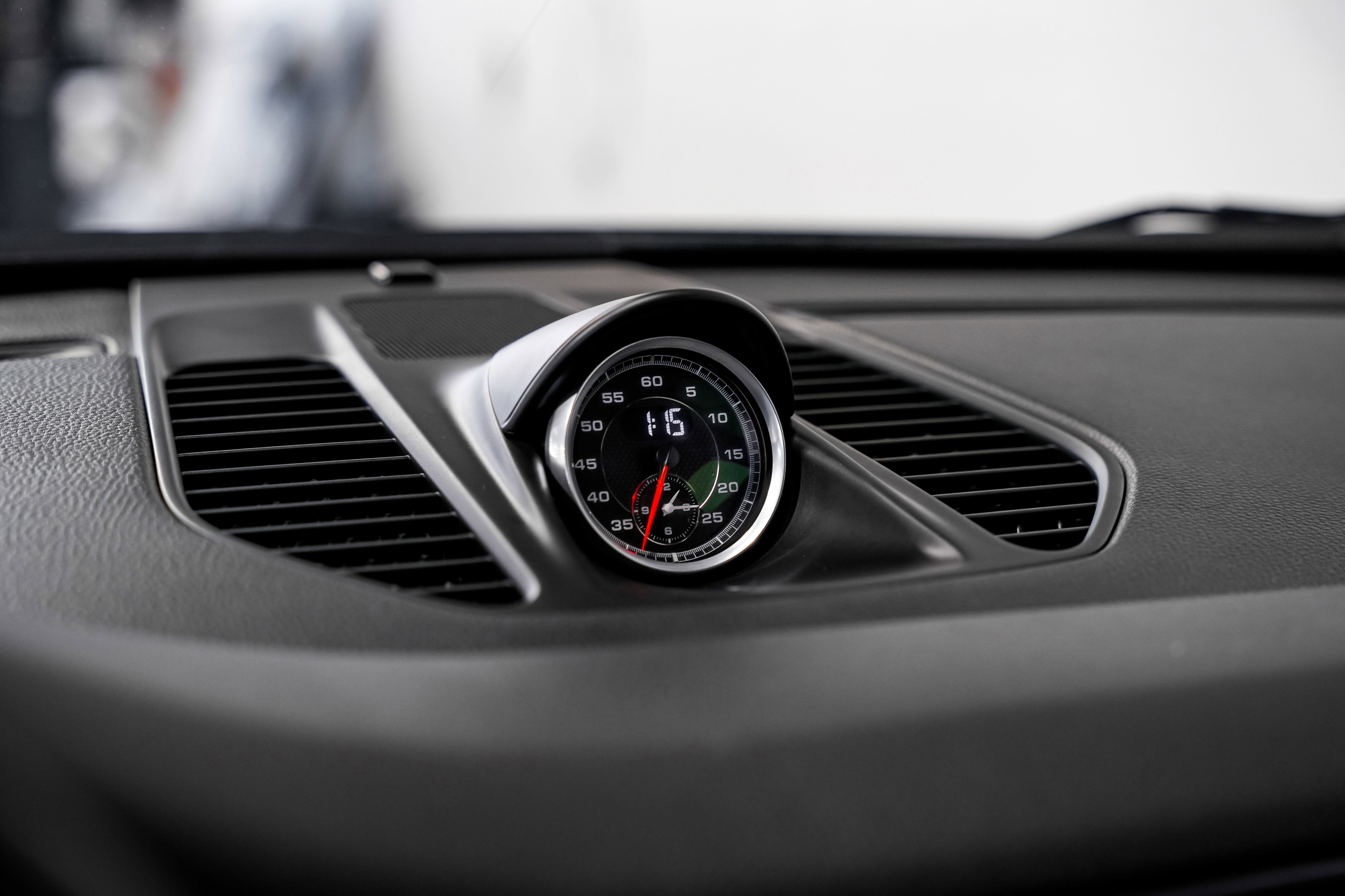 Used 2012 Porsche 911 Carrera S image 12