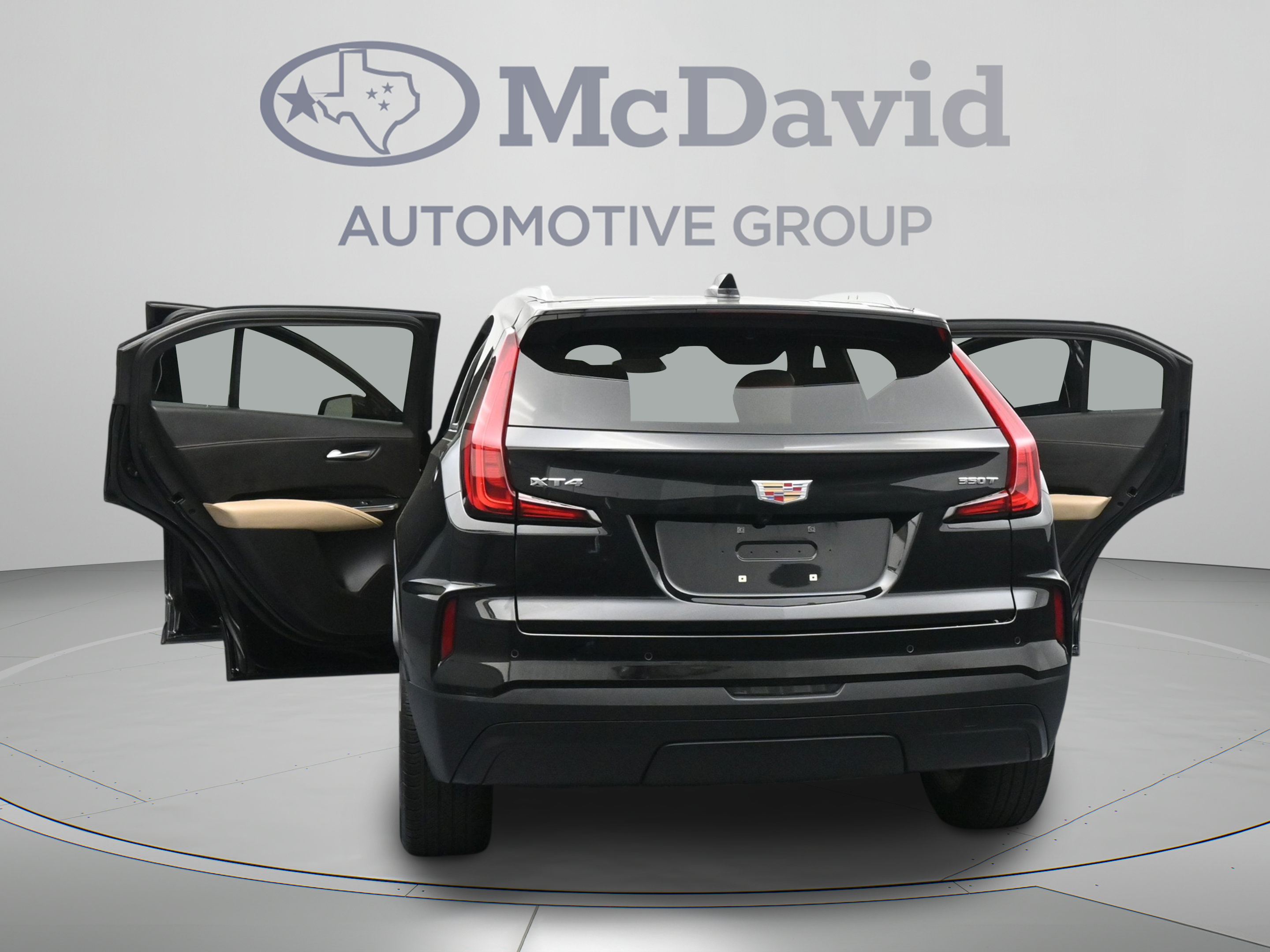 Used 2024 Cadillac XT4 Luxury w/ Cold Weather Package FWD image 44
