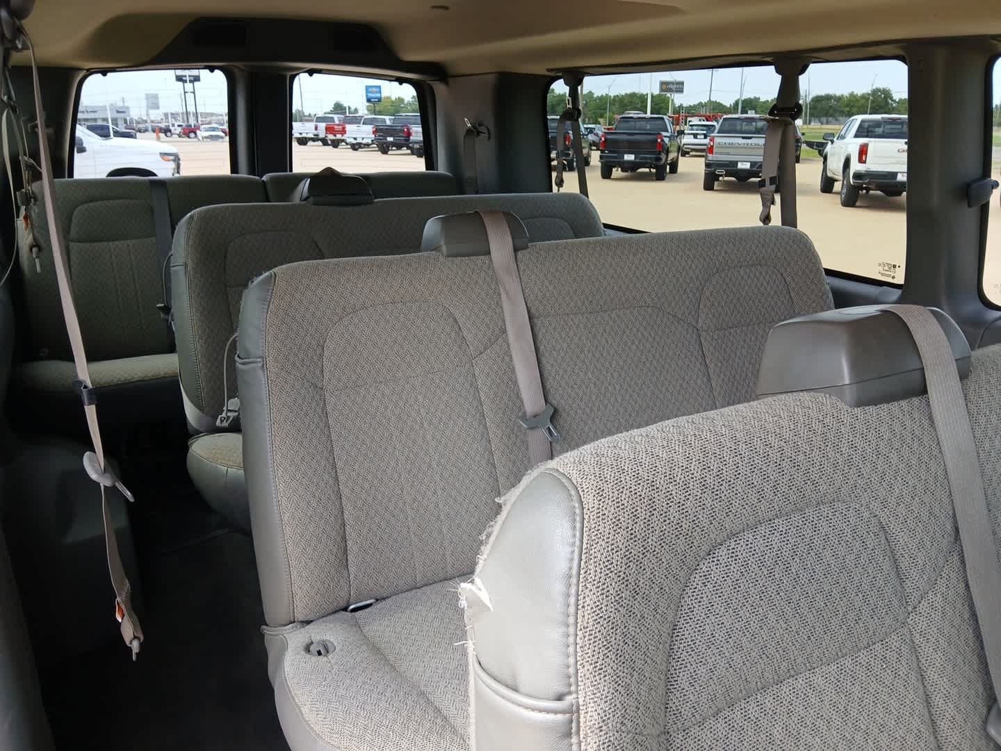 Used 2025 Chevrolet Express 3500 LS RWD image 49