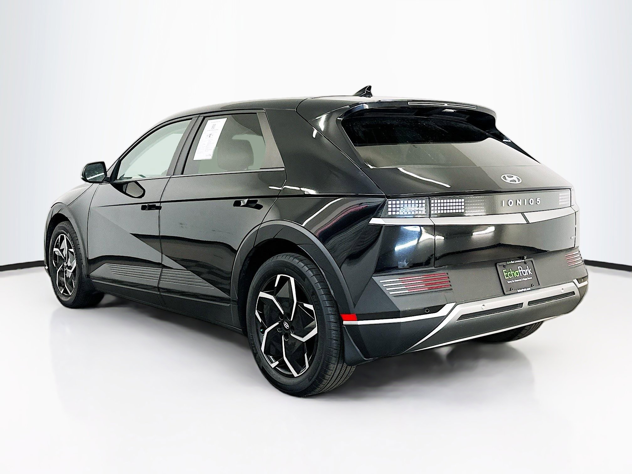 Used 2023 Hyundai Ioniq 5 SEL image 5