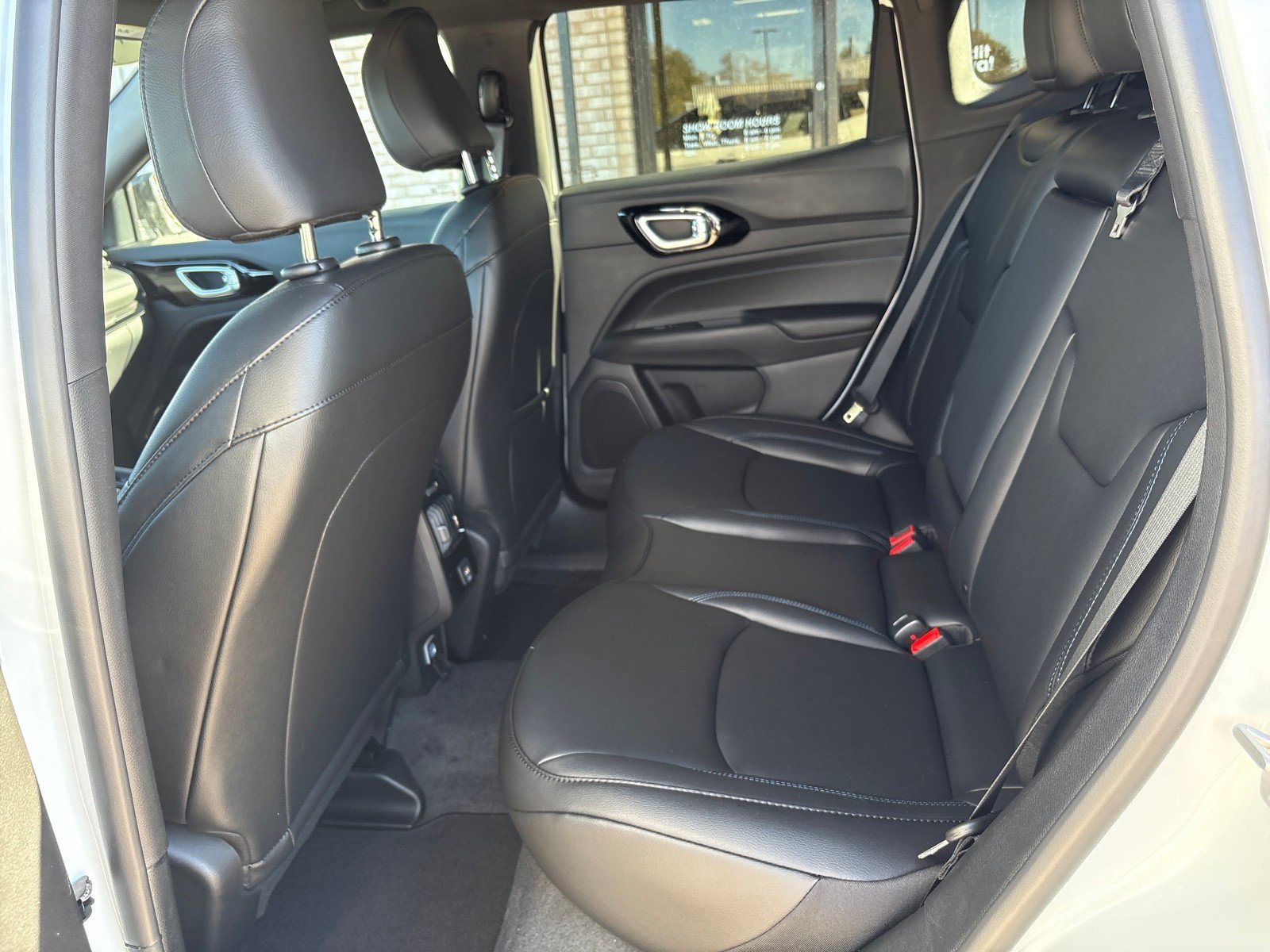 New 2026 Jeep Compass Limited image 4