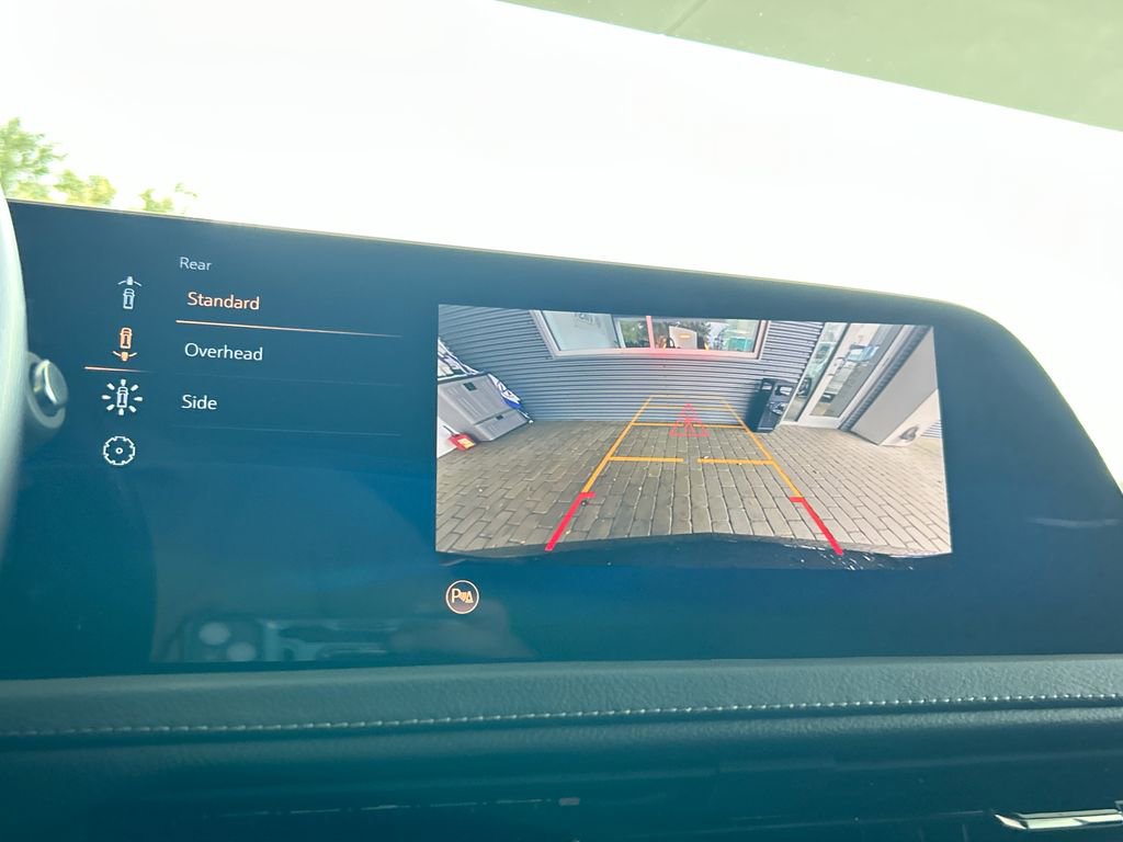 Used 2025 Cadillac XT4 Premium Luxury FWD image 26