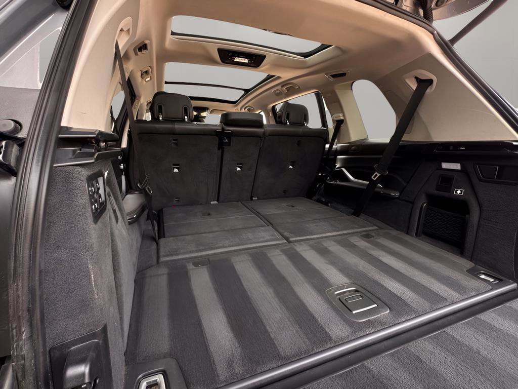 Used 2024 BMW X7 xDrive40i image 30