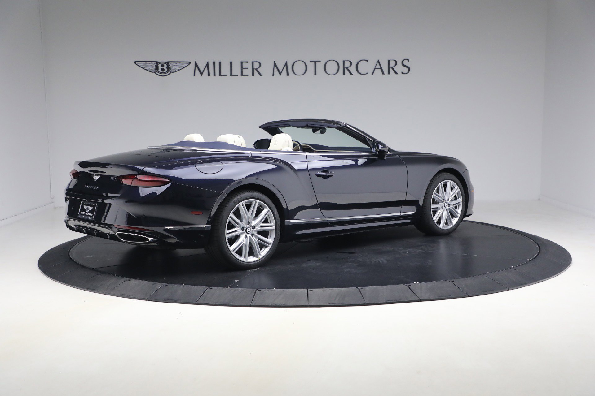 New 2026 Bentley Continental GTC AWD/4WD image 5