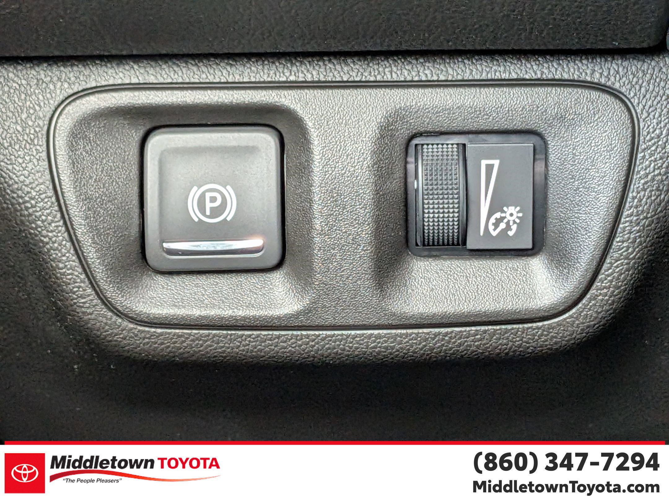 Used 2023 GMC Acadia SLE w/ Driver Convenience Package AWD/4WD image 18