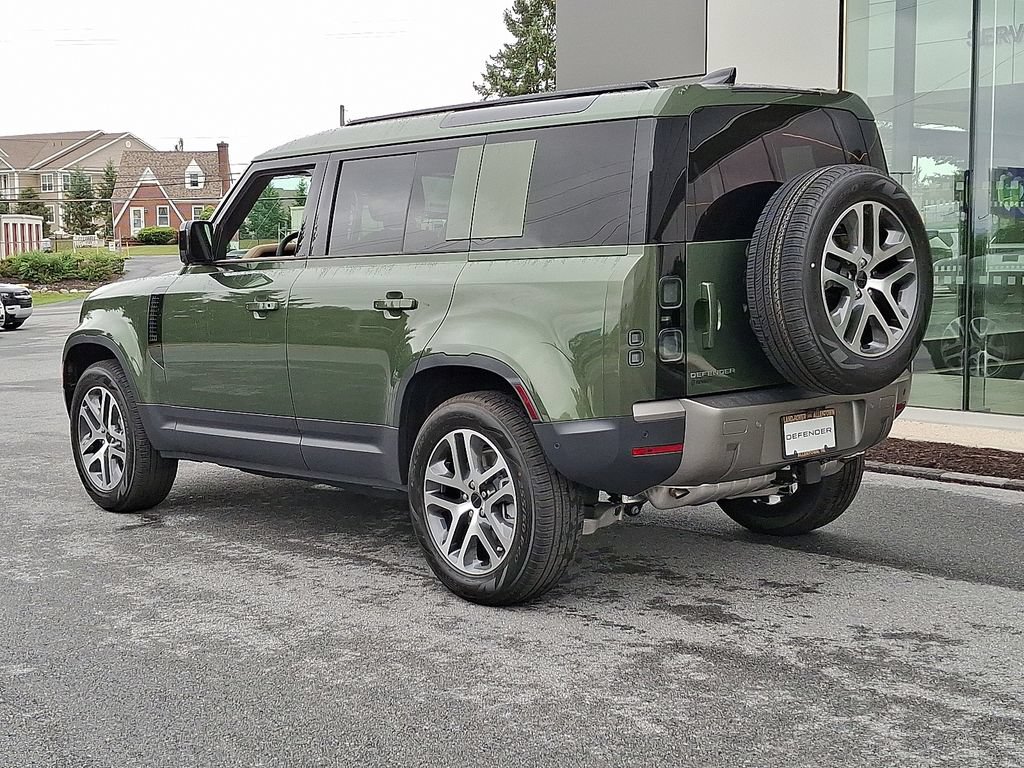 New 2026 Land Rover Defender 110 S AWD/4WD image 4