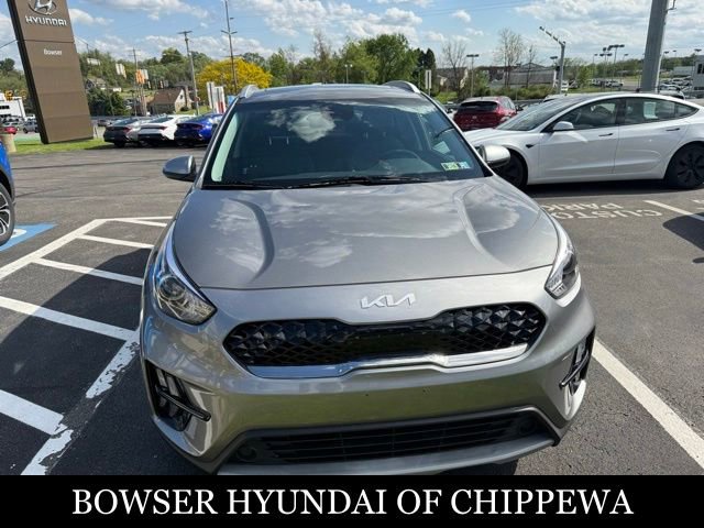 Used 2022 Kia Niro LXS FWD image 9
