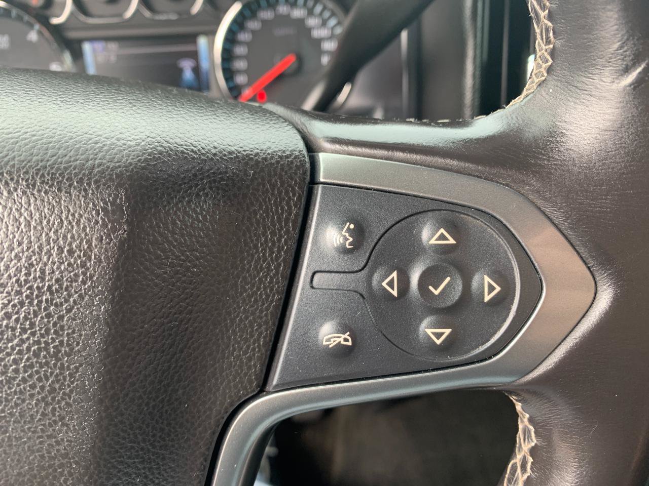 Used 2014 Chevrolet Silverado 1500 LT AWD/4WD image 18