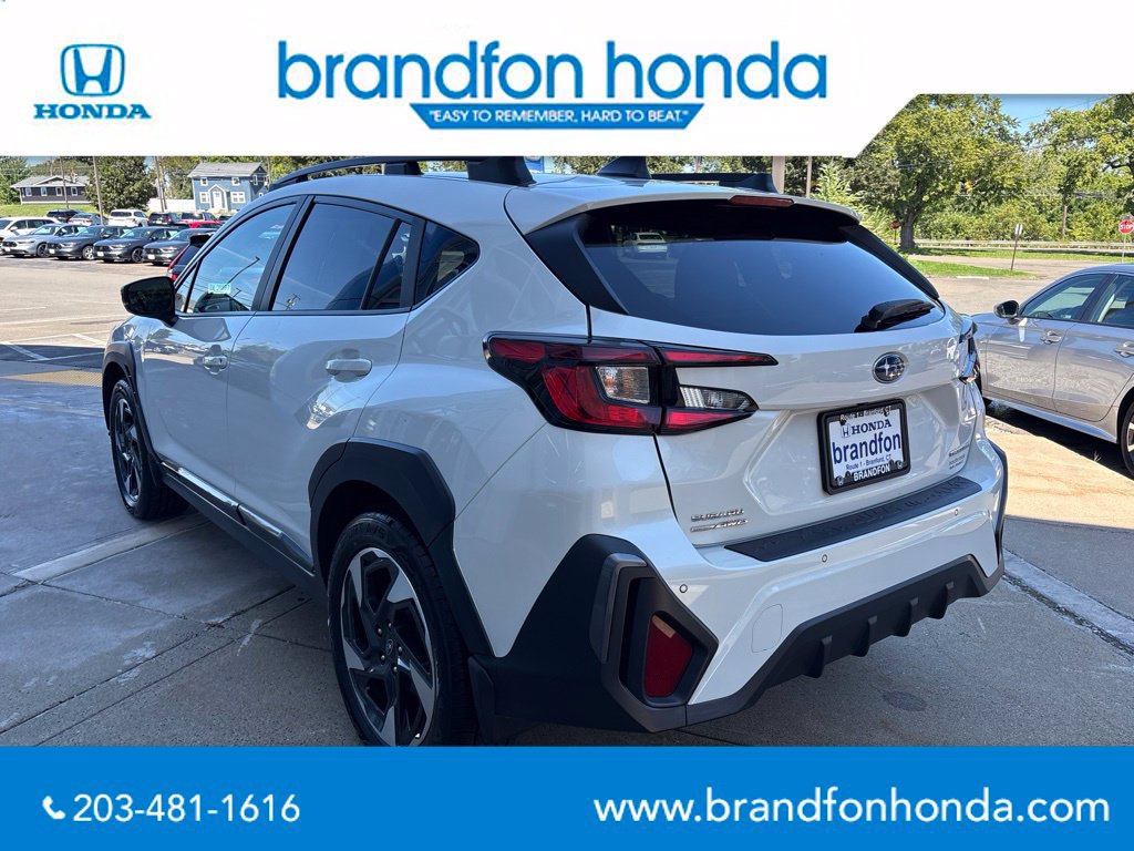 Used 2024 Subaru Crosstrek 2.5i Limited AWD/4WD image 4
