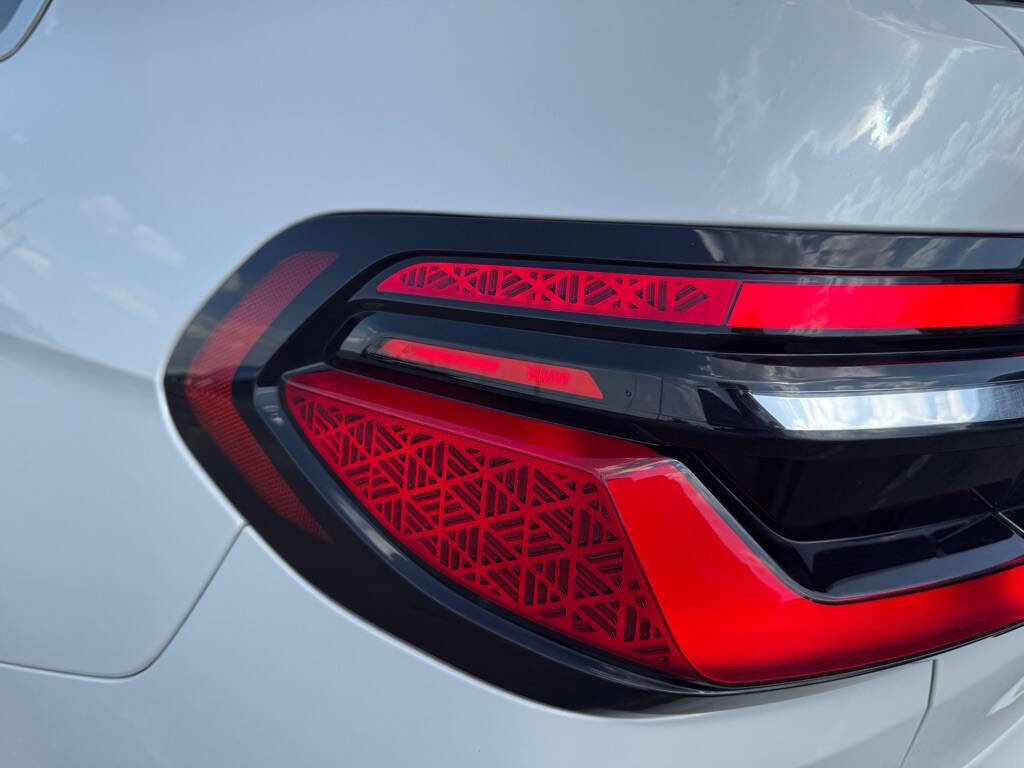 Used 2024 BMW X7 xDrive40i image 42