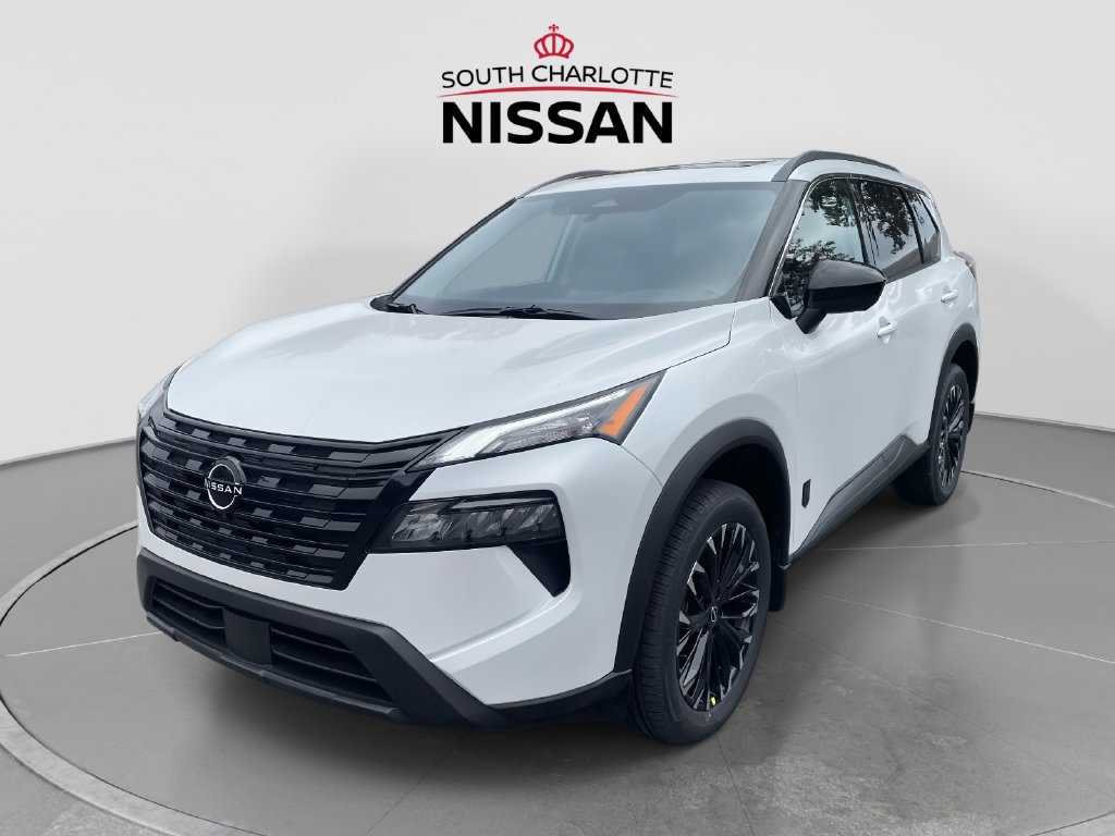 New 2027 Nissan Rogue Dark Armor FWD image 3