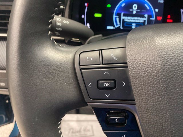 Used 2025 Toyota Camry SE w/ Multimedia Upgrade Package FWD image 19