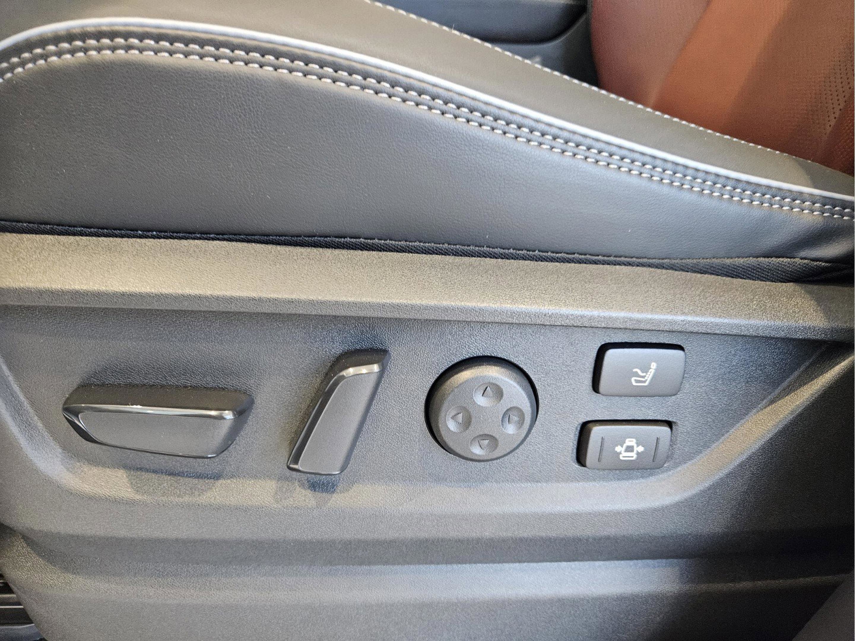 New 2026 INFINITI QX80 Autograph w/ Premium Cargo Package image 12