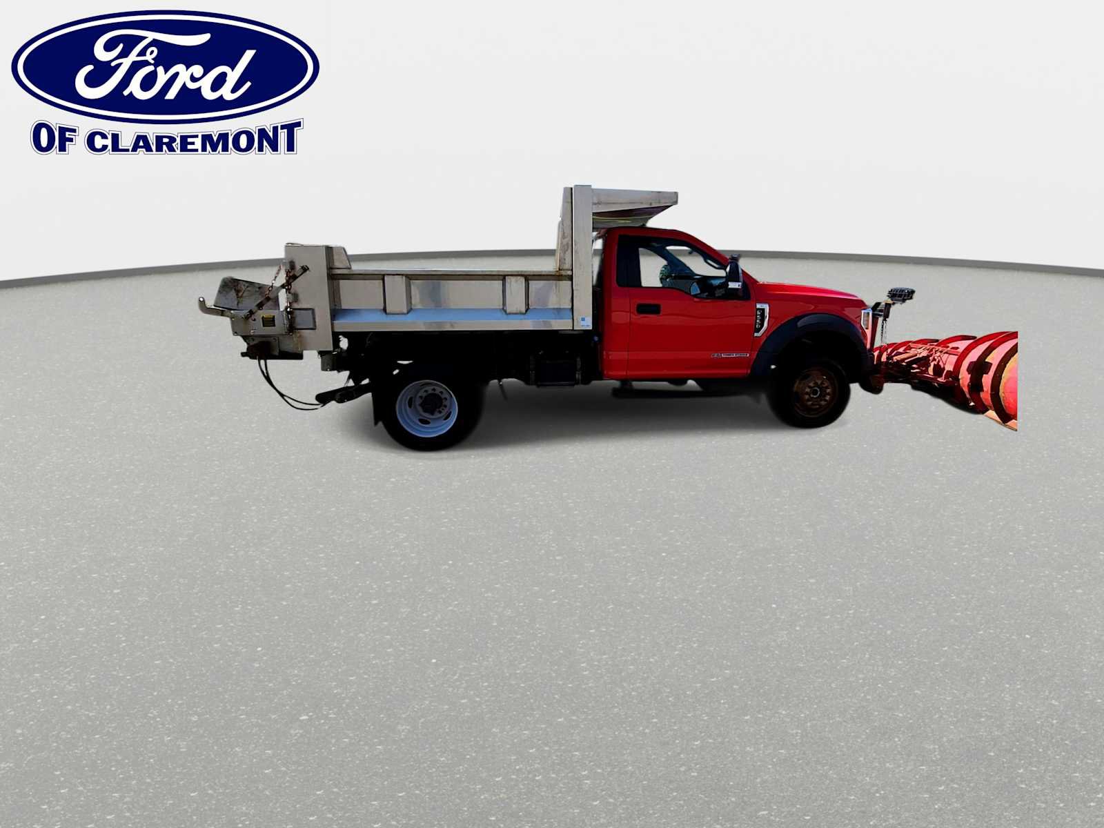 Used 2019 Ford F550 4x4 Regular Cab Super Duty image 8