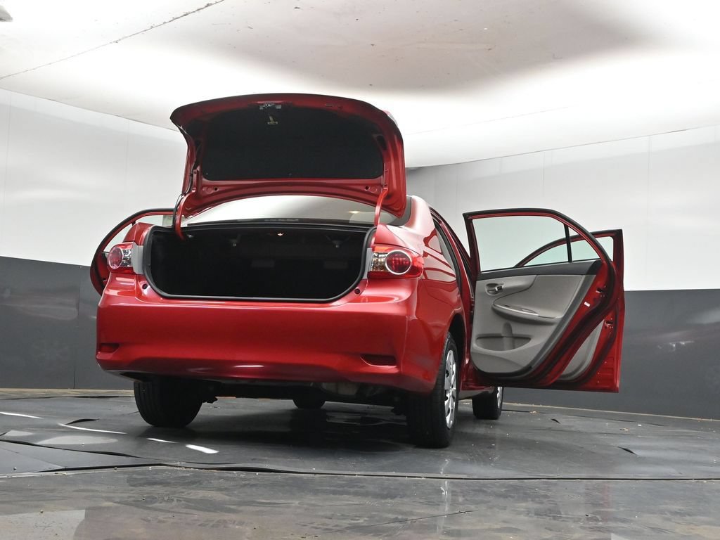 Used 2011 Toyota Corolla LE FWD image 37