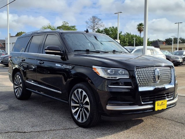 Used 2023 Lincoln Navigator Reserve AWD/4WD image 20